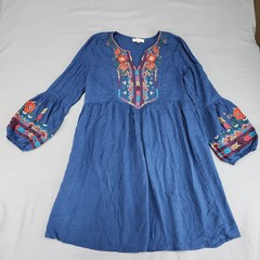 SOLITAIRE Embroidered Shift Dress Women&rsquo;s XL Deep Blue V-Neck Bell Sleeve Rayon