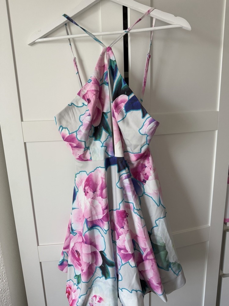 Ginger Fizz Size 10 Pink White Peony Floral Halter Neck Skater Dress Summer