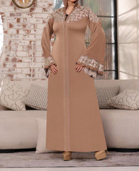 Middle Eastern Abaya – Elegant Modest Wear, With Tags