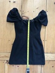 French Connection Black Solid Mini Dress Size 6 V-Neck Puff Sleeve Short Zip