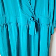 Torrid Womens Plus Size 2X Tea Length Studio Crepe de Chine Surplice Dress