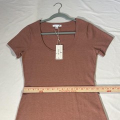 Rusty Surf Dress Womens Medium Orange Clay Scoop Neck Midi T-Shirt Dress NWT