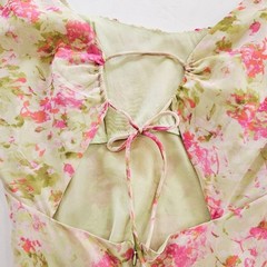 ASTR Tie Back Flutter Sleeve Open Back Cut Out Midi Dress in Lime Pink Floral L