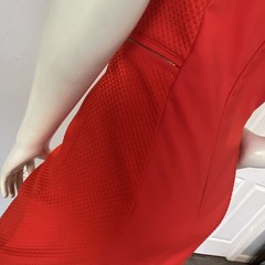 bebe Red Solid Round Neck Sleeveless Sheath Knee Length Zip Dress S/P