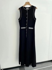 Sandro Color contrast Round neck Pearl edge sleeveless Slim-fit Knit Dress