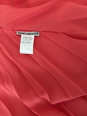Issey Miyake Women’s Red Solid Pleated Scoop Neck Sleeveless Midi Shift 2