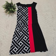 White House Black Market Black and White Colorblock Red Stripe Dress, Size XXS