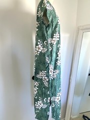 Pristine Vintage Island Aloha Wear Hawaiian Surf hula muumuu dress size large
