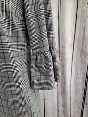 Zara Women&rsquo;s Size M Plaid Ruffle Bell Sleeve Mini Shift Dress Black White EUC