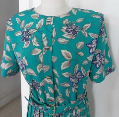 Vintage BENTLEY 1980&rsquo;s-1990&rsquo;s Blue Teal Floral Secretary S/S Pleated Dress Sz M