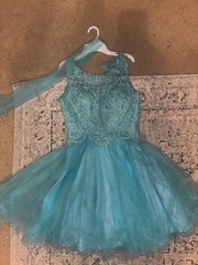 May Queen Teal Beaded Sequin Tulle Quinceañera/Dama Dress Size 8