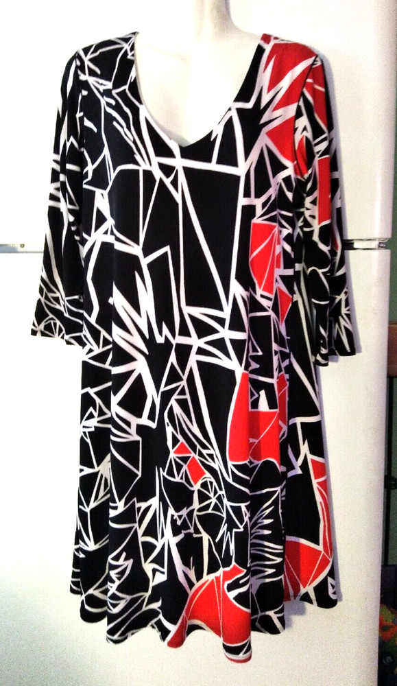 WOMEN&rsquo;S EVA VARRO BLACK WHITE RED ABSTRACT 3/4 SLEEVE V-NECK LINED DRESS SIZE L