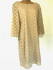 Ronni Nicole Lace Cut Out Dress 10 Tan Beige Lined Shift 3/4 Sleeve Moda Summery