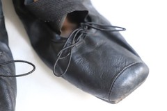 Genuine Magnolia Pearl Ballet Flats – Black