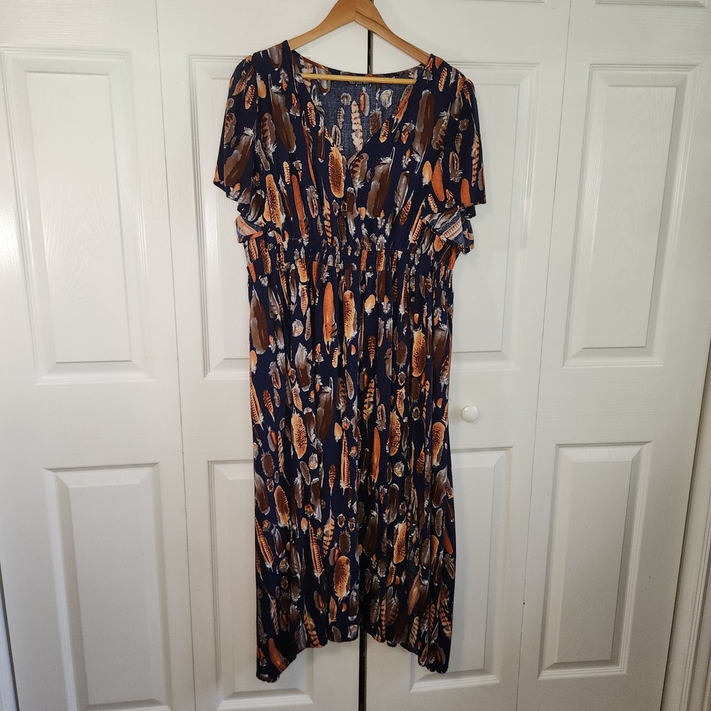 BloomChic Navy Blue Feather Print Smocked Waist V-Neck Midi Dress Size 18-20
