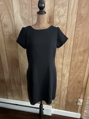 Liz Claiborne Women&rsquo;s Black Dress with Rhinestone Accents Neckline Size 10