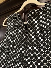 Anne Klein Black & White Multi Pattern Pencil Flair Dress 8P Dry Clean Only