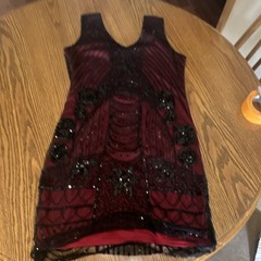 Women&rsquo;s XL Burgundy/Black Sequin Beaded Mesh Overlay V-Neck Shift Dress