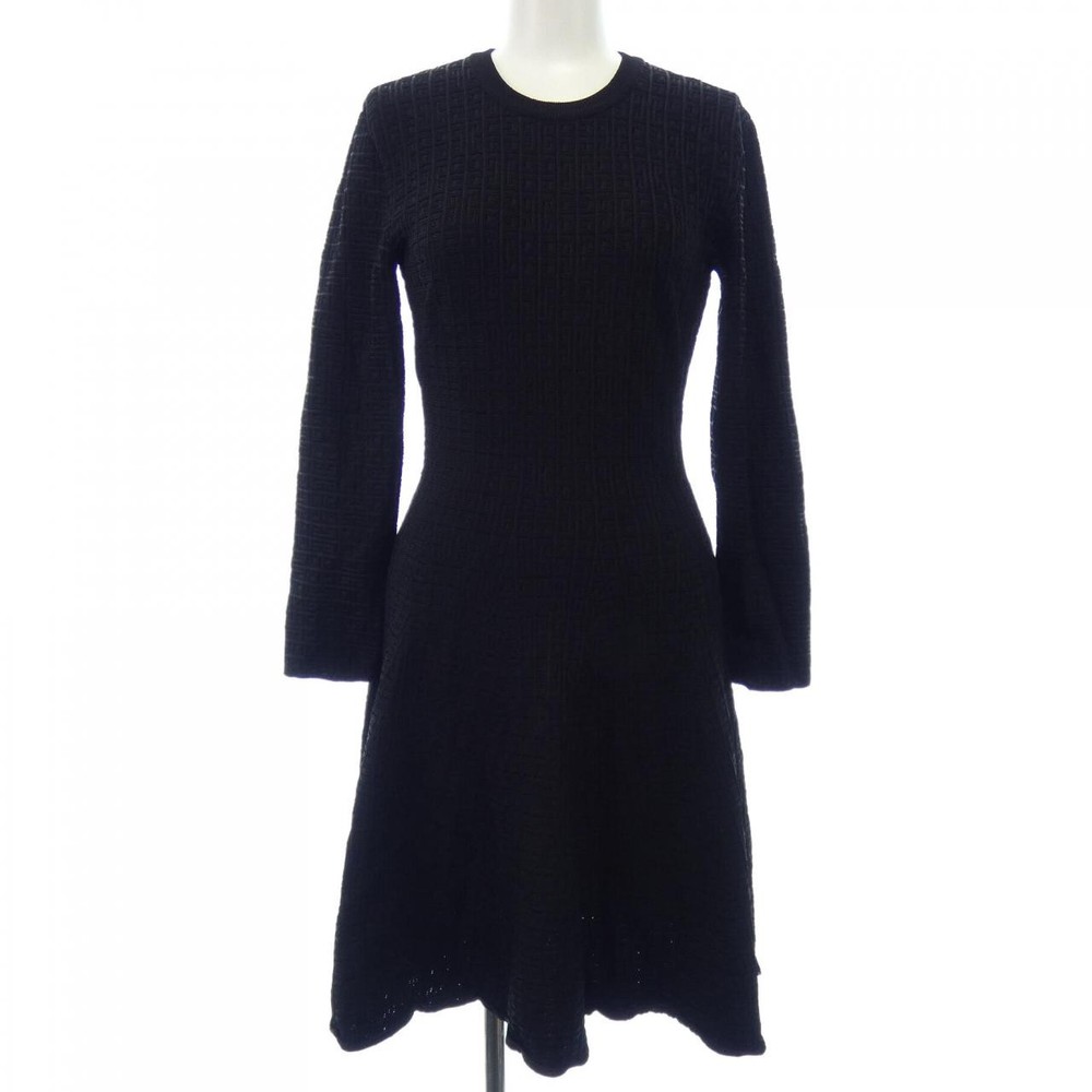 Authentic Givenchy dress #241-003-908-1327