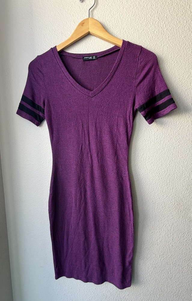 Popular Basics Purple V-Neck Short Sleeve Bodycon Knit Dress Striped Sleeves S