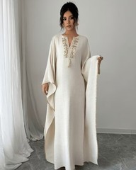 Middle Eastern Elegant Fashionable V-neck Edge Decorated Embroidered Tassel..