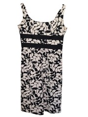 White House Black Market Sleeveless Black/White Leaf Print Sheath Dress EUC Sz10
