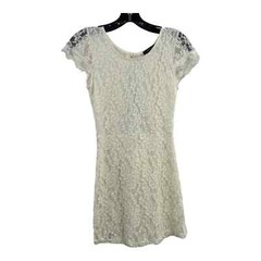 The Vintage Shop White Lace Keyhole Back Dress Size Medium