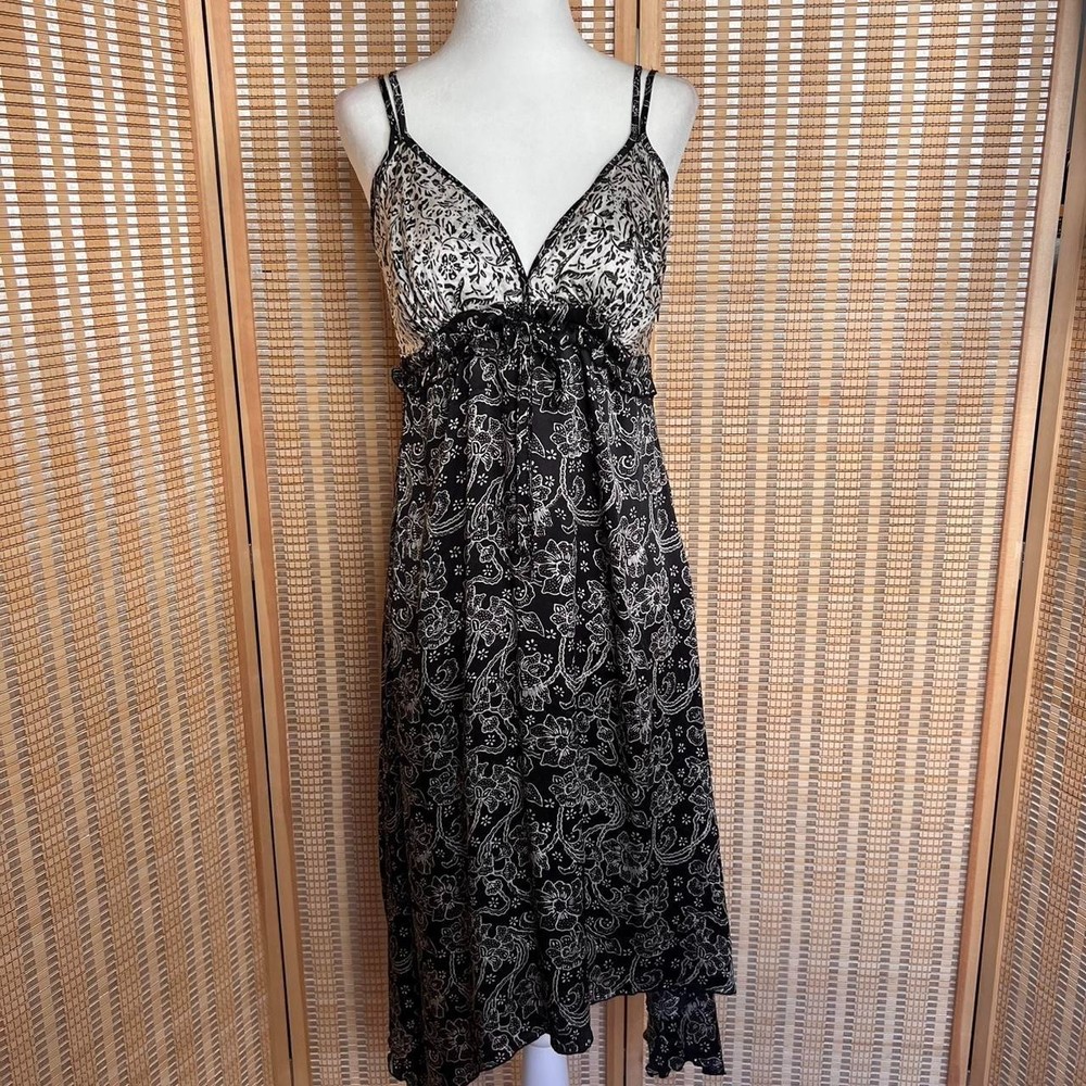 Basil & Maude 100% silk black and white floral print asymmetrical dress