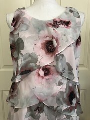 NWT Ignite Evenings size 6 pink grey black floral sleeveless ruffled dress