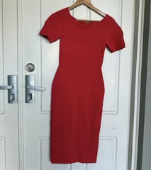 Scanlan Theodore Dress Size Small Crepe Knit Midi Red Pencil Bodycon Panel