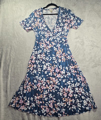 Matty M Women&rsquo;s Large Faux Wrap Short Sleeve Dress Blue Slate Floral Stretch