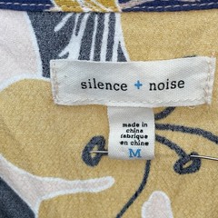 Silence + Noise Floral Button Front Dress Size Medium Short Sleeve