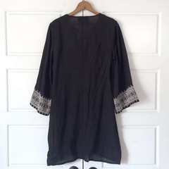Johnny Was Floral Embroidered Shift Dress Small Black Boho Chic Eclectic Kimono