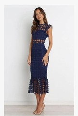 Petal and Pup Lauren Lace Overlay Midi Dress Sz 8 navy blue **307