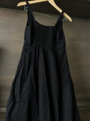 Old Navy Dress Black SIZE SMALL VEE Neck Sleeveless Pockets 55% LINEN 45% RAYON