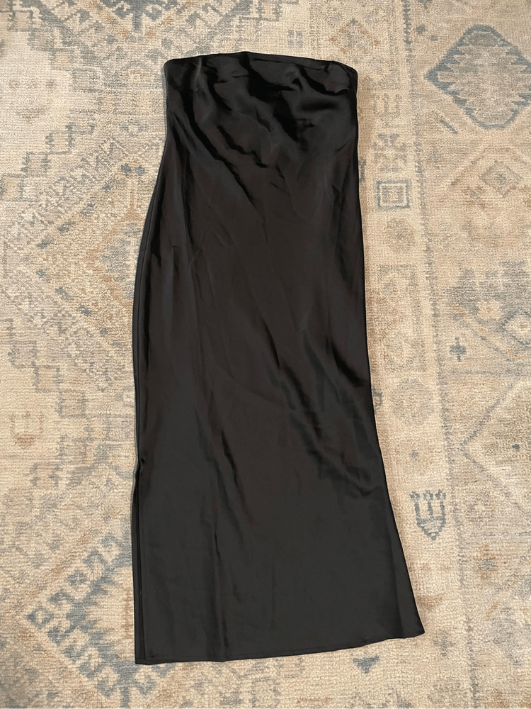 Urban Outfitters Women’s Black Strapless Straight Hem Midi Dress Size Medium