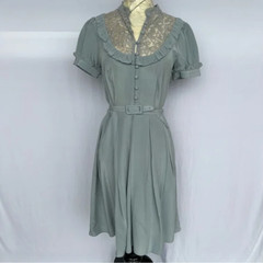 Lil for Anthropologie 100% Silk Dress Womens 6 Belted Short Sleeve Lace Yoke