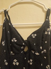 American Eagle Outfitters Women&rsquo;s size 2 Black/White Floral sun dress