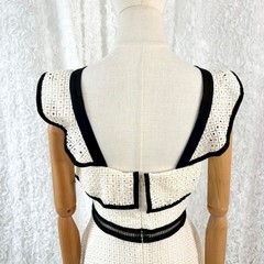 AQUA White Black Eyelet Lace Fit & Flare Dress Sleeveless Back Zip Contrast Trim