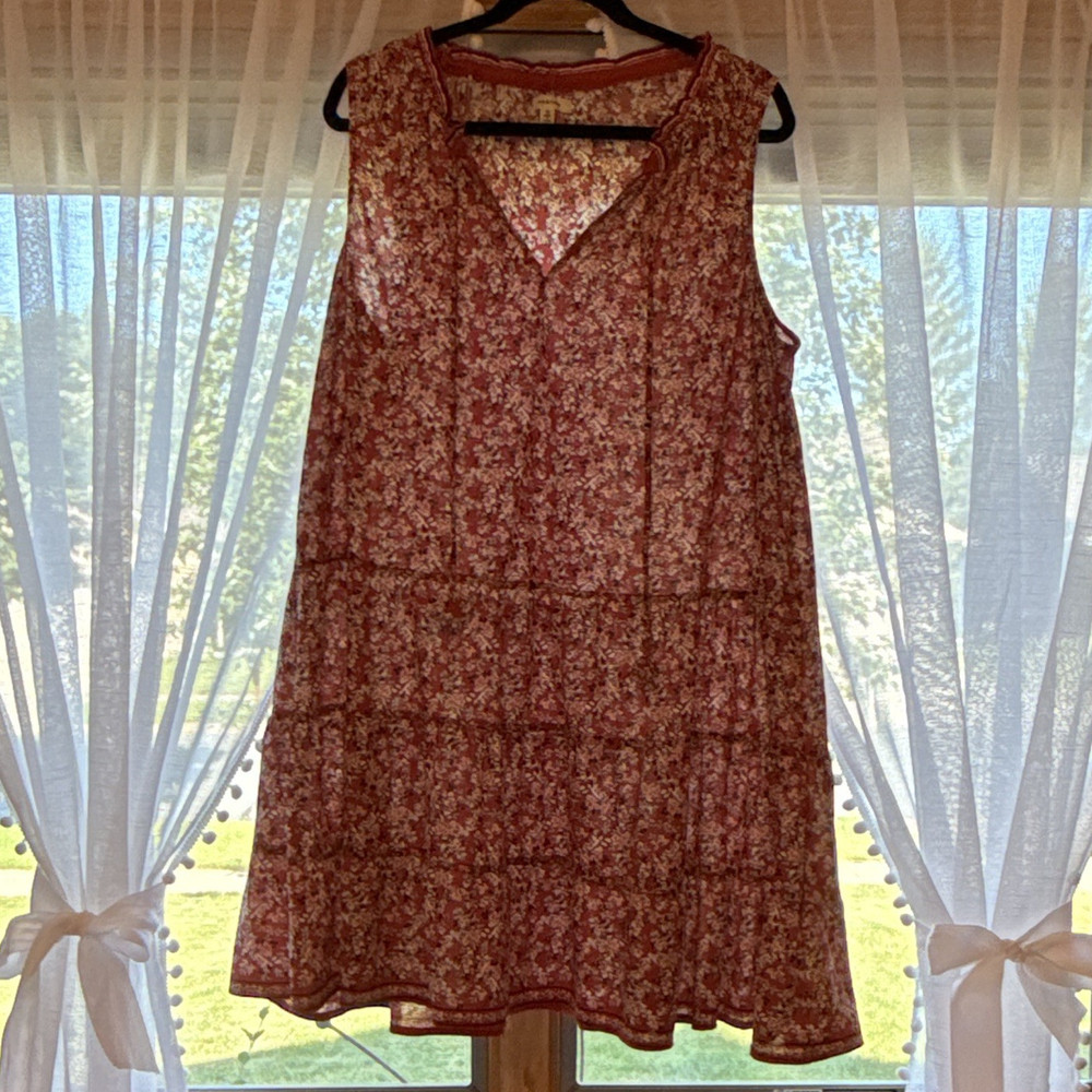 Max Studio 1X Plus Red Floral Knit Tiered V-Neck Sleeveless Knee Dress