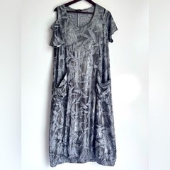 LACE Lagenlook Minimalist Gray Dress Size XL French Canada Cut Out Texture