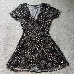 Forever 21 Black Floral A-Line Faux Wrap Dress, Size S