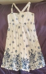 Gap Blue White Floral Fit & Flare Sundress Dress Pleated Hem Size 8 Vacation