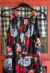 Betsy & Adam Classic Black Multicolor Floral Sleeveless Maxi Dress Size 12P NWT