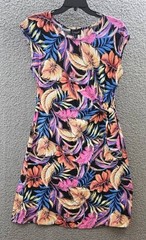 Connected Printed Extended-Shoulder Midi Dress Women&rsquo;s 10US Black Multi Pullover