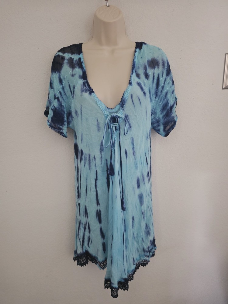India Boutique NWTs Tie Dye Embroidered Hem Lightweight Dress PTP-21.5&Prime; One Size