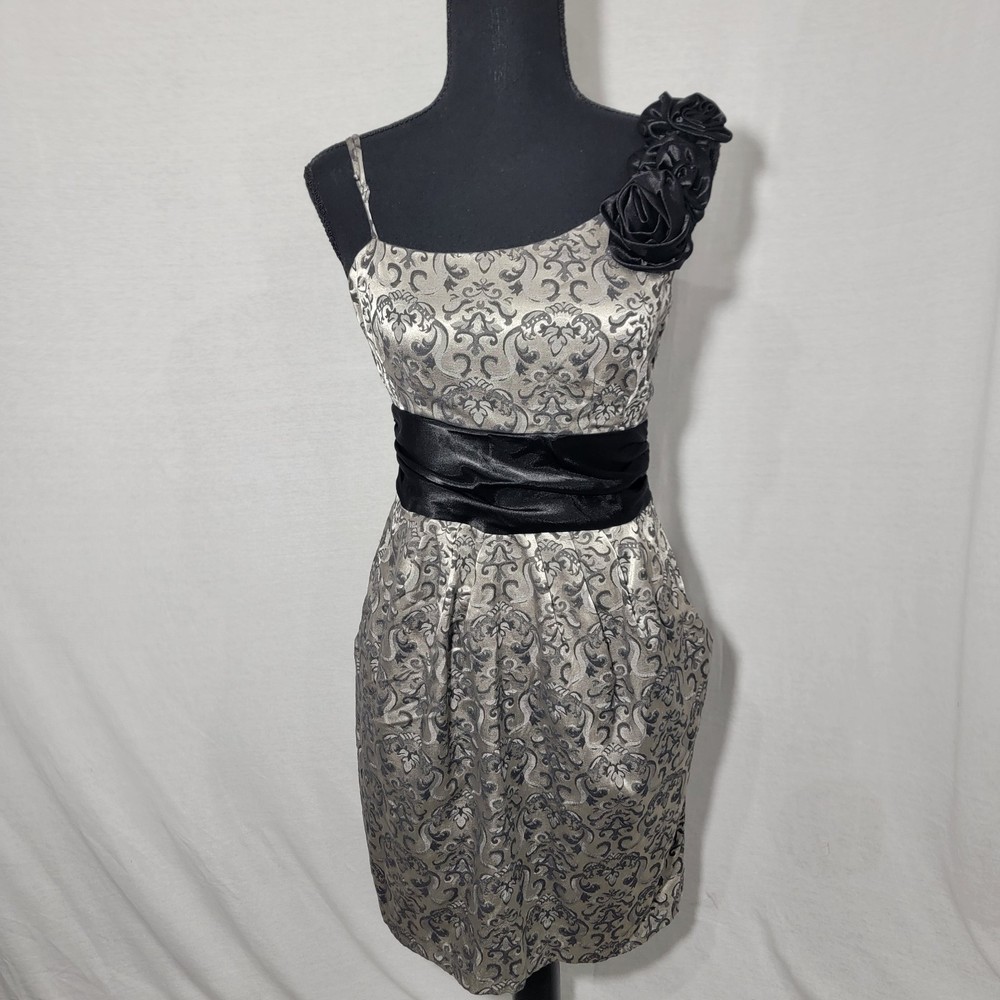 Xtraordinary Silver & Black Y2K One Shoulder Prom Cocktail Dress 2000S JUNIOR 9