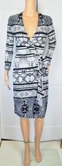 BCBG Maxazria Adele B&W Reptile Snake Print Deep V Stretchy Wrap A-Line Dress XS