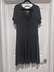 Torrid Plus Size 1 Gray Super Soft Knit Dress Ruched V Neck Short Sleeve Casual