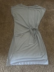 Vineyard Vines NWT Size Small Sankaty Side Tie Dress Hydrangea Blue White Stripe